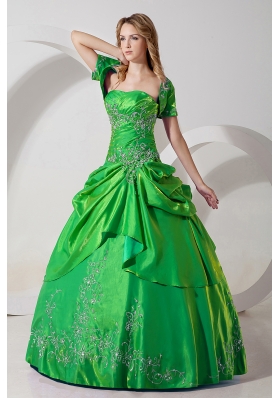 Green Taffeta Princess Strapless Quinceanera Dresses with  Embroidery