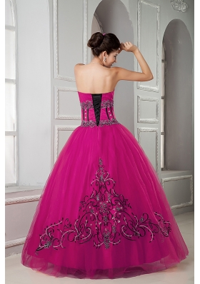 Fuchsia Sweetheart Tulle Quinceanera Dresss with Embroidery All Over Skirt