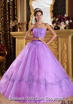 Brand New Ball Gown Strapless Appliques Tulle Dresses For a Quinceanera