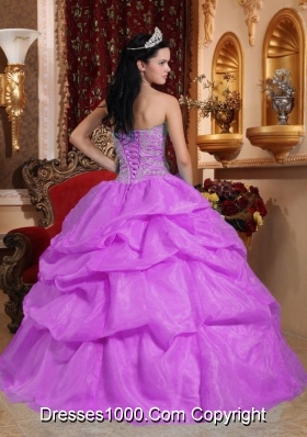 Lavender Ball Gown Sweetheart Beading Quinceanera Gown Dresses with Pick-ups