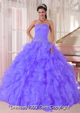 Luxurious Ball Gown Strapless Organza Sweet 15 Dresses with Beading and Ruffles
