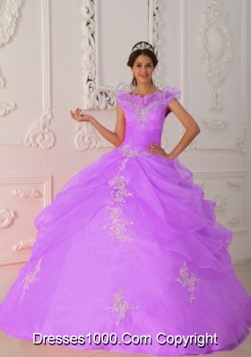Elegant V-neck Organza Appliques with Beading for Lilac Quinceanera Gowns