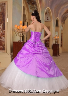 Princess Sweetheart Beading and Flowers for Lilac and White Quinceanera Gowns