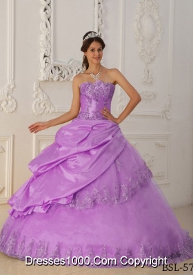 Princess Sweetheart Taffeta and Tulle Lilac Quincenera Dresses with Appliques