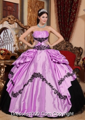 Strapless Appliques and Pick-ups for Lilac and Black Quinceanera Gowns Dress