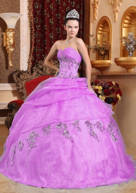 Sweetheart Organza Lilac Sweet Sixteen Dresses with Beading