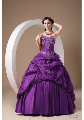 A-line Sweetheart Quinceanera Dresses with Taffeta Appliques and Pick-ups