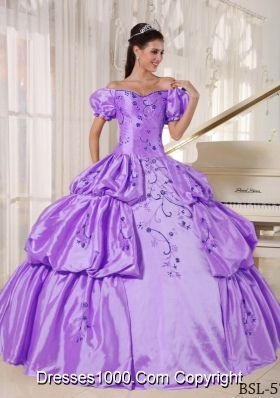 Ball Gown Off The Shoulder Embroidery Quinceanera Dress with Pick-ups