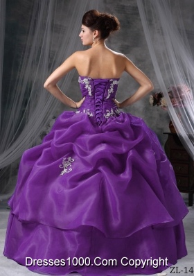 Ball Gown Sweetheart Pick-ups Quinceanera Dresses with Organza Appliques