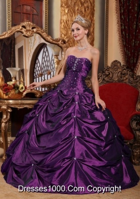 Gorgeous Eggplant Purple Puffy Strapless Beading for 2014 Quinceanera Dress with Pick-ups