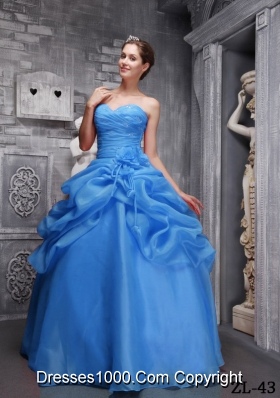 2014 AffordableBlue Puffy Sweethrart Quinceanera Dress with Beading and Ruching
