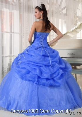 2014 Exclusive Blue Puffy Strapless Appliques Quinceanera Dress with Pick-ups