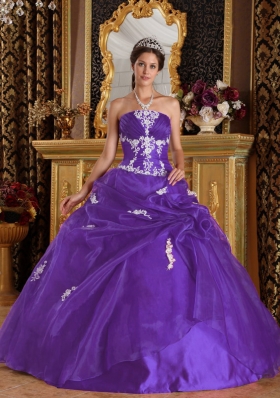 Eggplant Purple Ball Gown Strapless Quinceanera Dress with Appliques and Pick-ups
