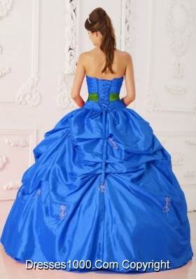 2014 Brand New Blue Puffy Strapless  Beading and Sashes Quinceanera Dress