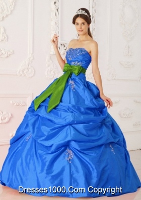 2014 Brand New Blue Puffy Strapless  Beading and Sashes Quinceanera Dress