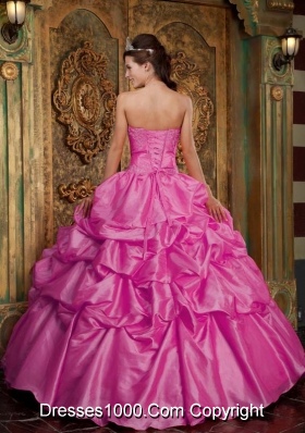 Sweetheart Taffeta and Tulle Sweet Sixteen Dresses with Lace Appliques