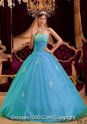2014 Beautiful Blue Princess Strapless Appliques Tulle Quinceanera Dress