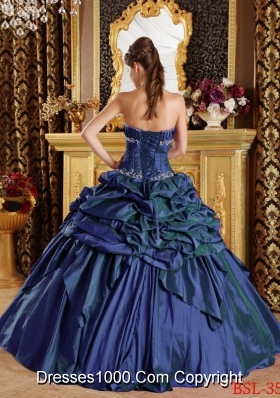 2014 Purple Puffy Strapless Pick-ups Taffeta Quinceanera Dress with Appliques