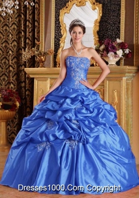2014 Aqua Blue Puffy Strapless Pick-ups Taffeta Quinceanera Dress with Beading and Appliques