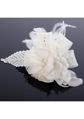 2014 Spring  White Tulle Fascinators with Imitation Pearls