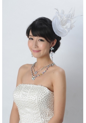 Cute Feather and Tulle Wedding White Hat Hairpin