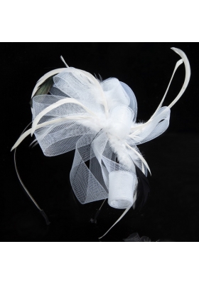 Elgant White Hair Tulle Feather Ornament