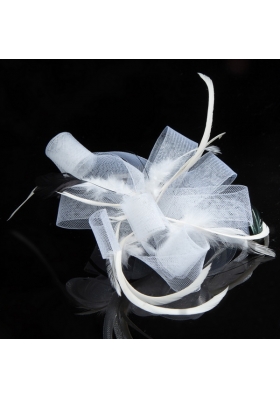 Elgant White Hair Tulle Feather Ornament