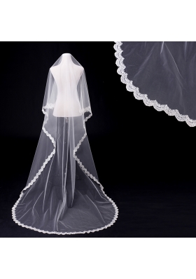 Angle Cut Two-Tier Lace Appliques Edge Chapel Bridal Veils