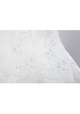 Discount Two-Tier Classic Wedding Veils with Lace Edge