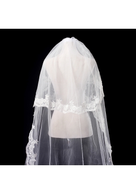 Elegant One-Tier Oval Elbow Veils with Lace Edge