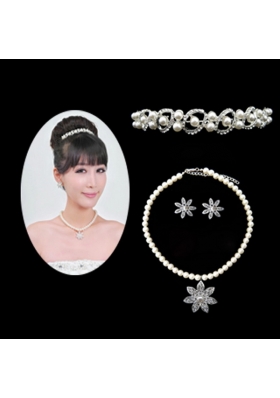 Ivory Pearl Two Piece Ladies Necklace and Tiara Jewelry Set