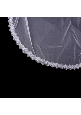 One-Tier Angle Cut Wedding Veils with Lace Appliques Edge