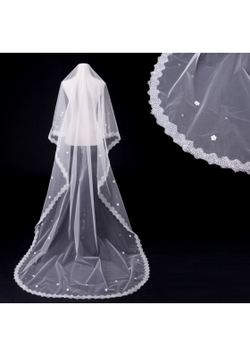 One-Tier Oval Lace Edge Bridal Veils for Wedding Party