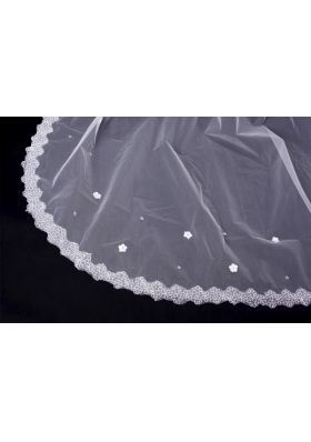 One-Tier Oval Lace Edge Bridal Veils for Wedding Party