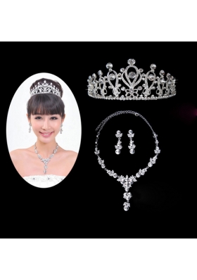 Shining Rhinestones Alloy Plated Wedding Jewelry Set Including Necklace And Tiara