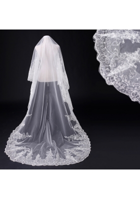 Two-Tier Lace Edge Wedding Veil for Wedding Party