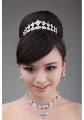 Boeknot Shape Rhinestone Jewelry Set Including Necklace Crown And Earrings