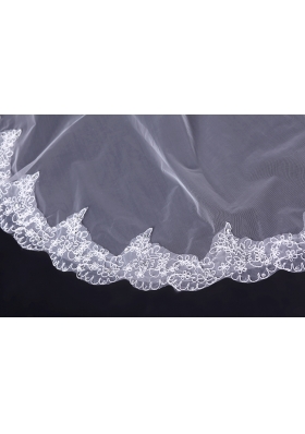 One-Tier Cut Edge White Classic Chapel Bridal Veils