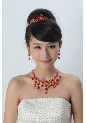 Dazzling Rhinestone Ladies' Crown and Necklace