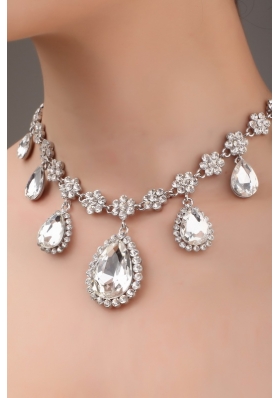 High Quality Crystal and Rhinestone Necklace and Crown