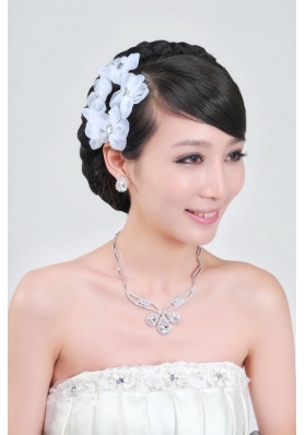Wedding Jewelry Set Including Necklace And Headpiece