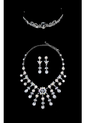 Beautiful Alloy With Rhinestone Ladies Jewelry Sets