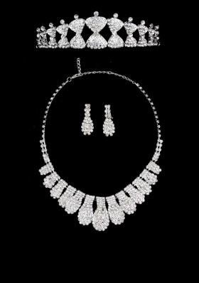 Charming Alloy With Rhinestone Jewelry Sets