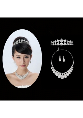 Charming Alloy With Rhinestone Jewelry Sets