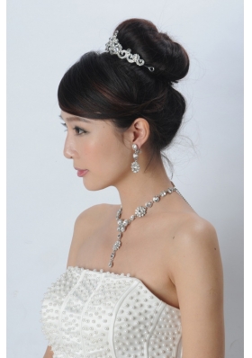 Fashionable Rhinestone Ladies Necklace and Tiara Jewelry Set