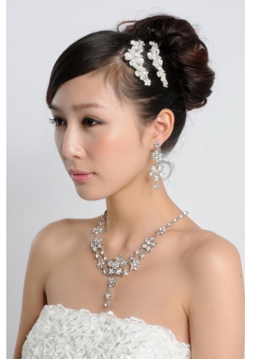 Star Shaped Shining Rhinestones Alloy Wedding Jewelry Set Including Necklace And Earrings