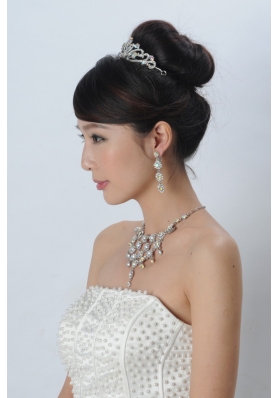 Unique Alloy With Rhinestone Ladies Jewelry Sets