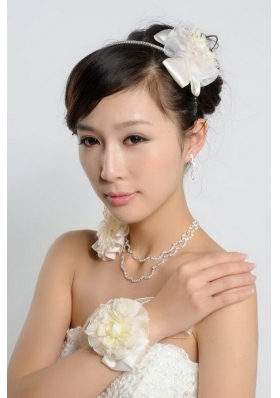 Alloy With Elegant Rhinestone Jewelry Set in Silver