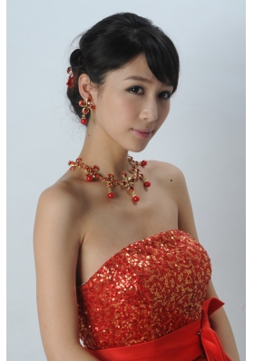 Mysterious Red Intensive Flowe Necklace  And Headflower