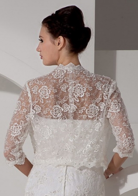 3/4 Sleeves Embroidery Jacket in Ivory With Lace